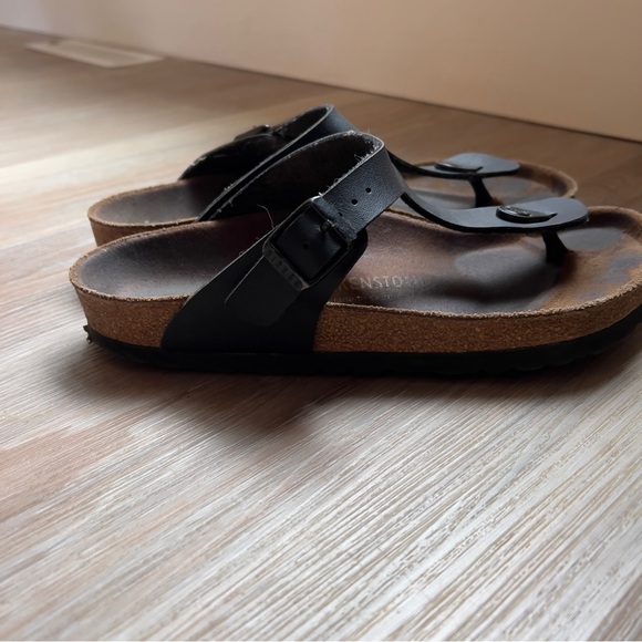 Birkenstock Gizeh Sandals Size 38 (US 7- 7.5) – black leather Thong Sandals - Picture 4 of 9